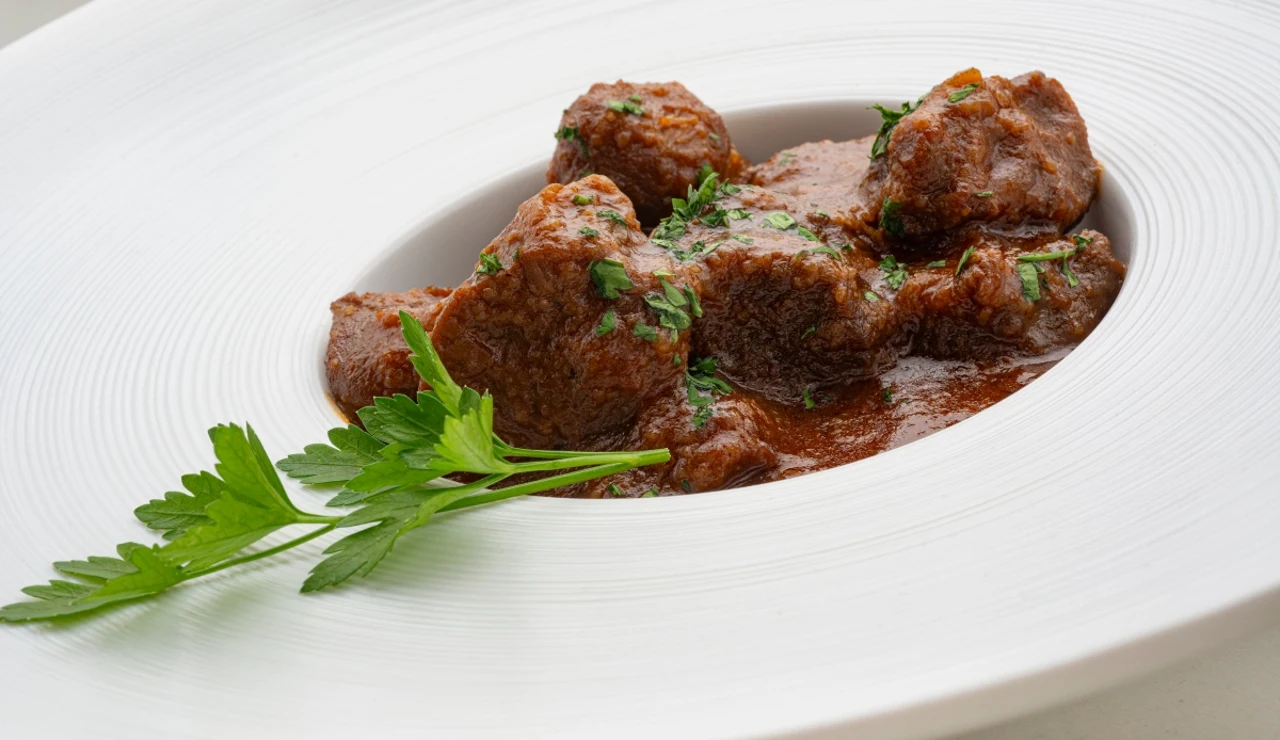 Goulash de carrilleras