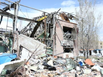 Al menos trece muertos en ataques contra una zona residencial en el sur de Teherán Al menos trece muertos en ataques contra una zona residencial en el sur de Teherán