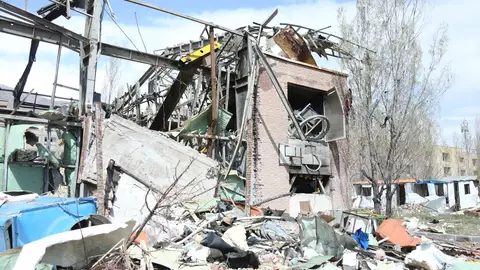 Al menos trece muertos en ataques contra una zona residencial en el sur de Teherán Al menos trece muertos en ataques contra una zona residencial en el sur de Teherán
