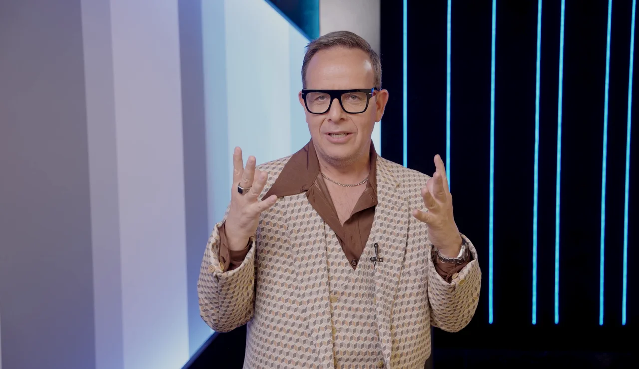 ¿Cuál es tu propuesta favorita? ¡Àngel Llàcer pide ayuda a los concursantes con el lema de este año!