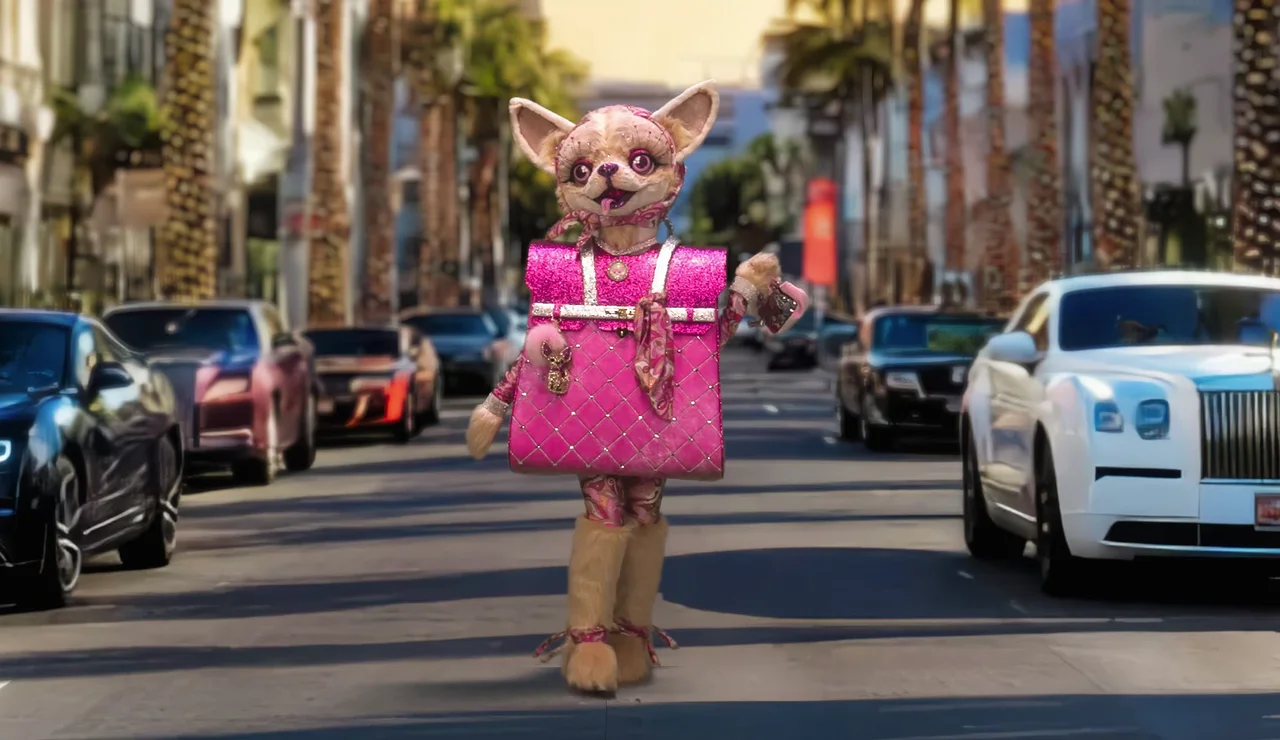 Una actriz que vive el sueño americano: estas son las pistas de Chihuahua en Mask Singer