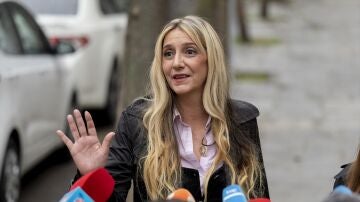 Ex Miss Asturias, Claudia Montes, a su llegada al Tribunal Supremo