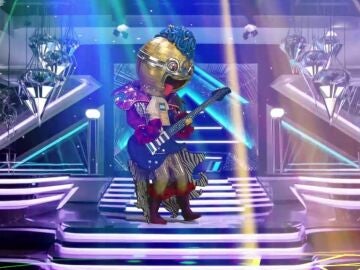 Micr&oacute;fono sorprende con sus pistas en Mask Singer: artista internacional