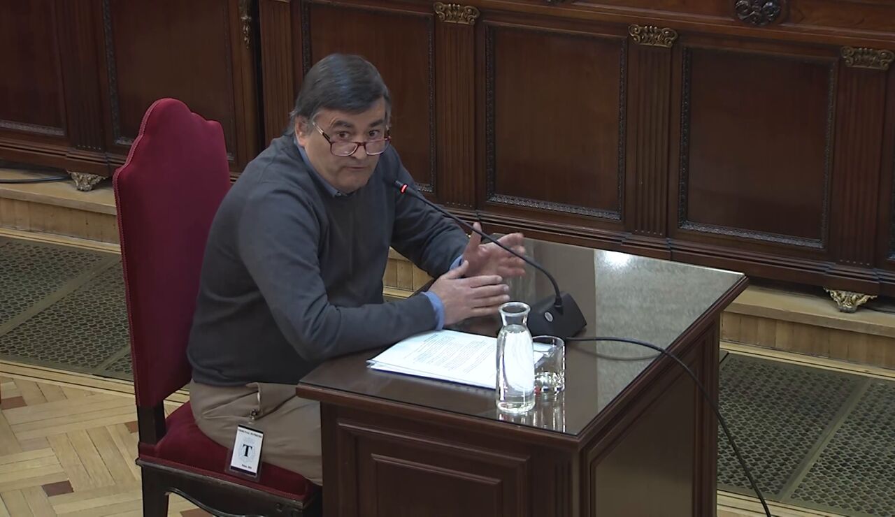Enrique Mart&iacute;nez, ex directivo de la empresa p&uacute;blica Logirail