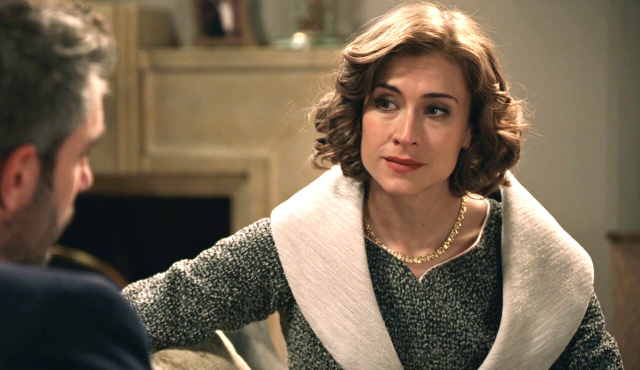 Cap&iacute;tulo 535 de Sue&ntilde;os de libertad; 9 de abril: Andr&eacute;s le confiesa a Marta que est&aacute; muy ilusionado con Valentina 