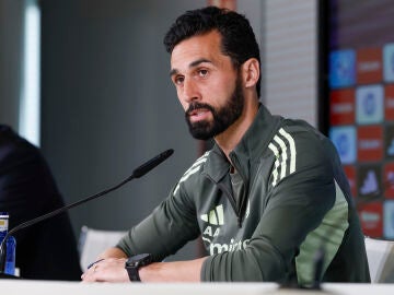 &Aacute;lvaro Arbeloa, en rueda de prensa en Valdebebas