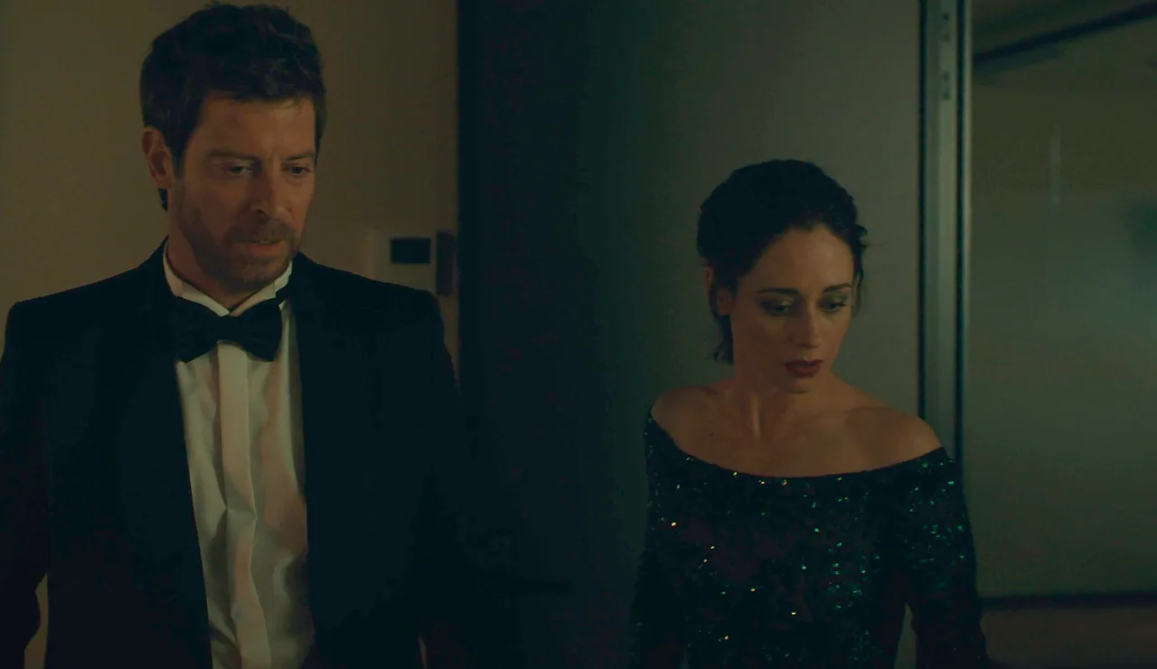 El padre de Sara es asesinado antes de revelar la verdad: “Es muy peligroso”