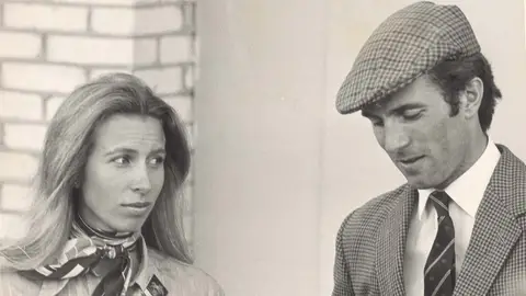 Princesa Ana y Mark Phillips Princesa Ana y Mark Phillips