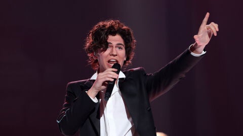 Mart&iacute;n Savi convierte el plat&oacute; en una fiesta&hellip; &iexcl;y se desata como Mika con 'Love Today'! 