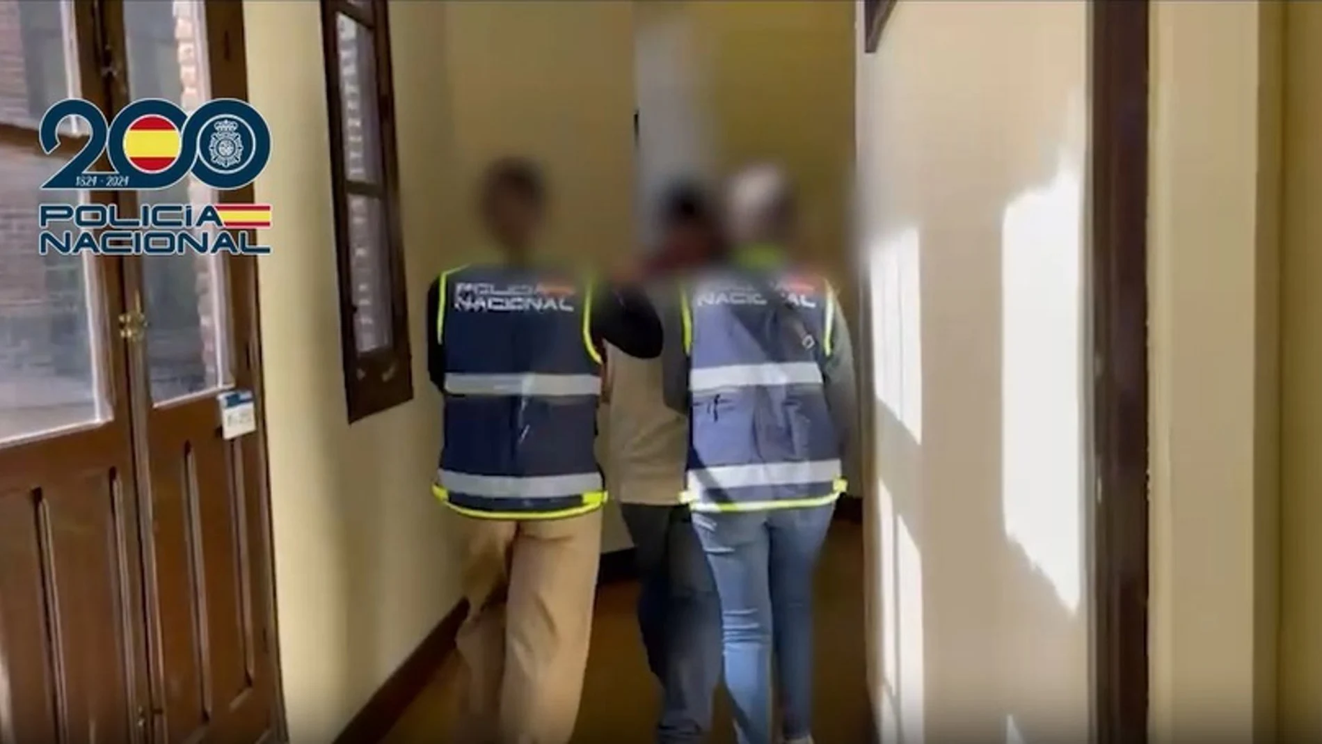 Detenido por estafar a jóvenes sudamericanos con la promesa de jugar en la élite del fútbol español Detenido por estafar a jóvenes sudamericanos con la promesa de jugar en la élite del fútbol español