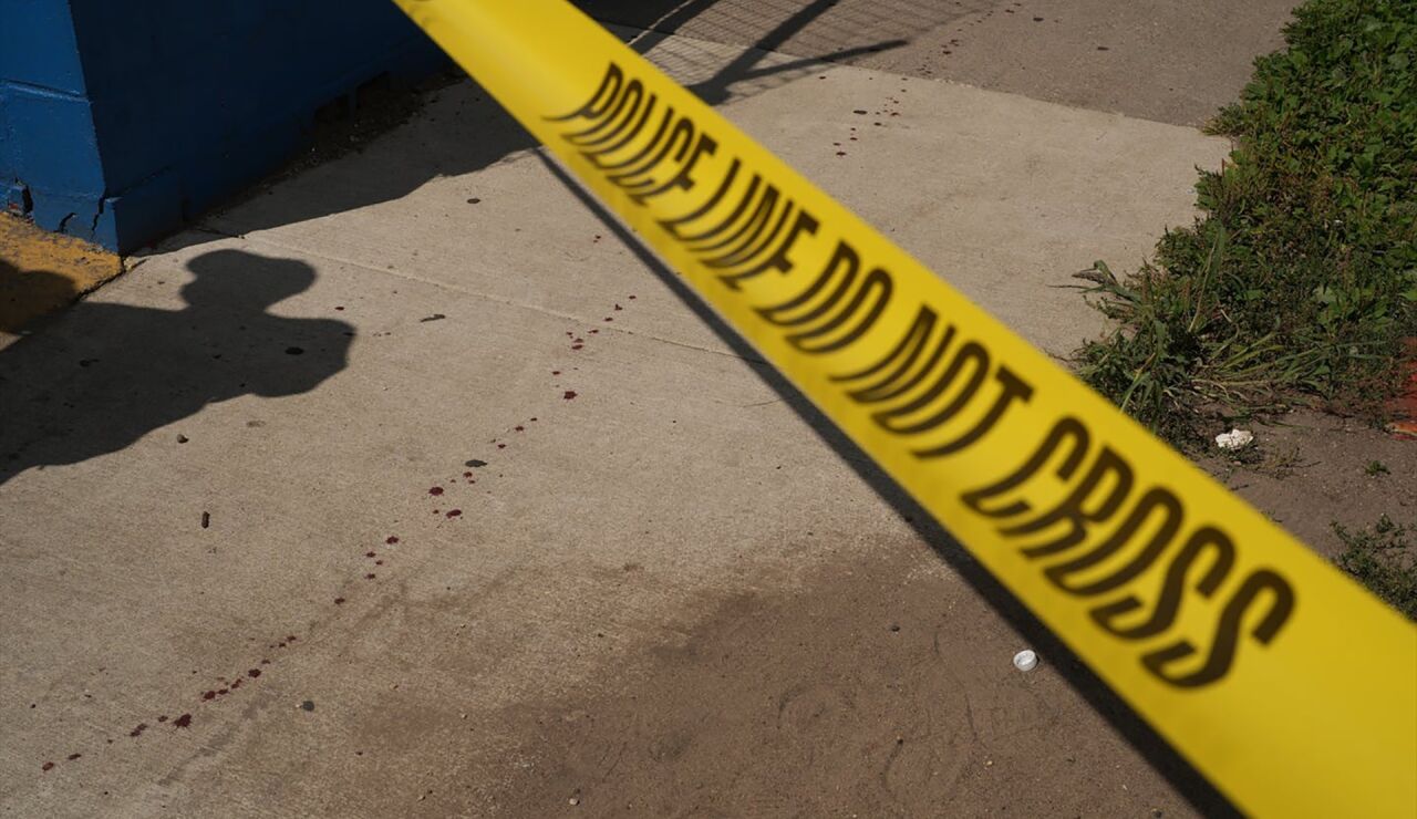 Un hombre mata a tiros a una embarazada despu&eacute;s de que esta le pitara con su claxon