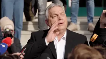 Hungría celebra elecciones con participación récord y la continuidad de Orbán en juego Hungría celebra elecciones con participación récord y la continuidad de Orbán en juego