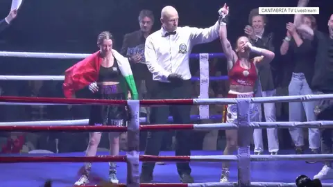 Mariluz Peral celebra su victoria ante Federica Macri Mariluz Peral celebra su victoria ante Federica Macri