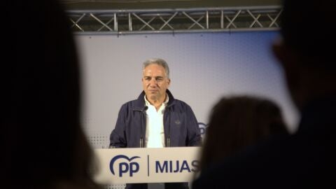 El vicesecretario de Coordinaci&oacute;n Auton&oacute;mica, Local y An&aacute;lisis Electoral del PP, El&iacute;as Bendodo, en un acto en Mijas (M&aacute;laga). Sebasti&aacute;n Hipperdinger / Europa Press 11/04/2026