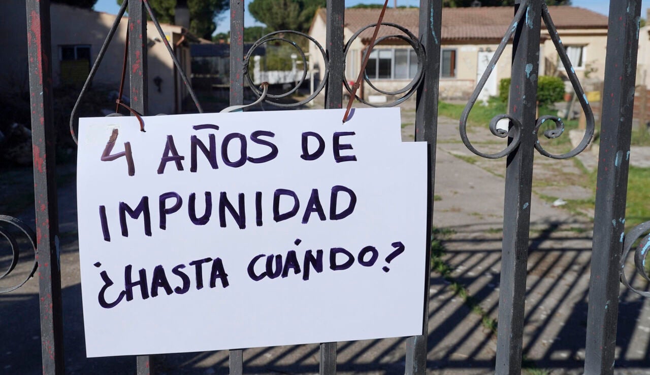 Cartel por Esther L&oacute;pez