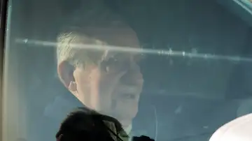 El rey emérito llega a Sanxenxo El rey emérito llega a Sanxenxo