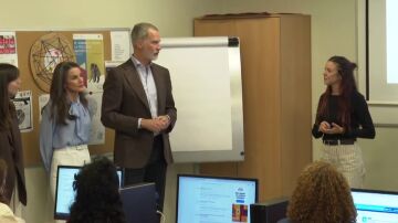 Los reyes celebran 25 a&ntilde;os de formaci&oacute;n por la igualdad de oportunidades