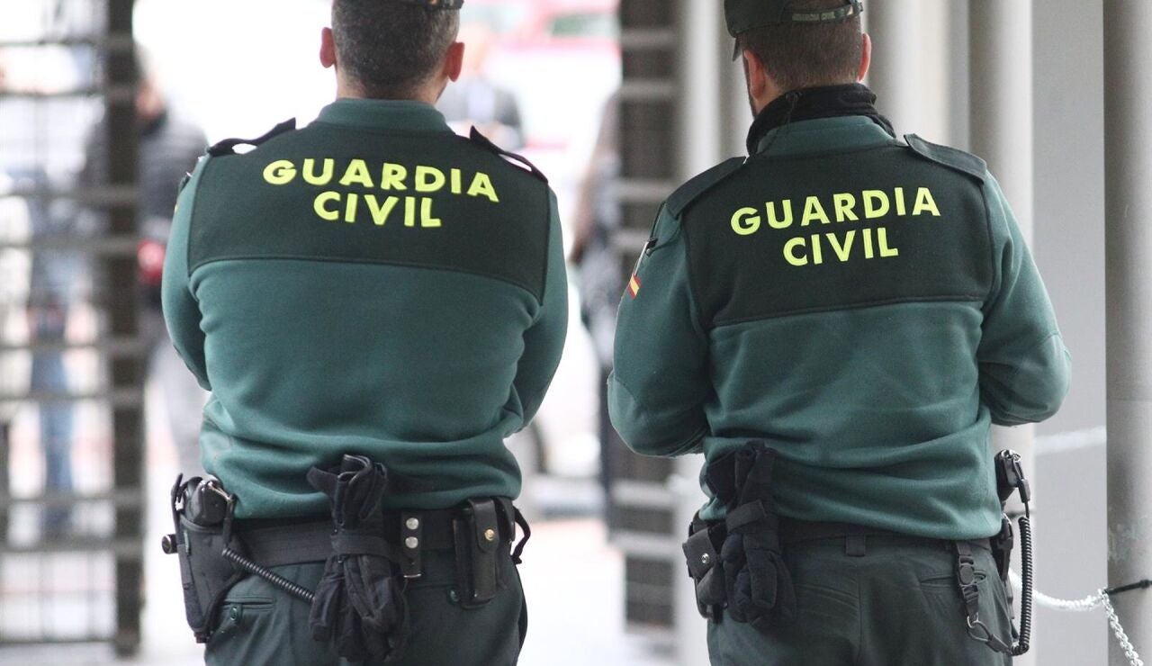 Prisi&oacute;n provisional para el hijo de la mujer hallada muerta en M&aacute;laga