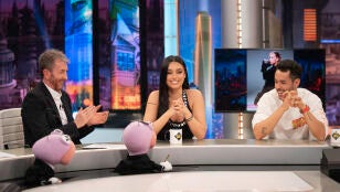 "Me dijeron que me iba a casar dos veces": Grefg recuerda la vez en la que una bruja le ley&oacute; el futuro