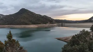 Pantano de la Baells, Barcelona Pantano de la Baells, Barcelona