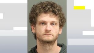 Ethan Jamieson, el actor de 'Los juegos del hambre' arrestado por agredir a tres personas con arma de fuego