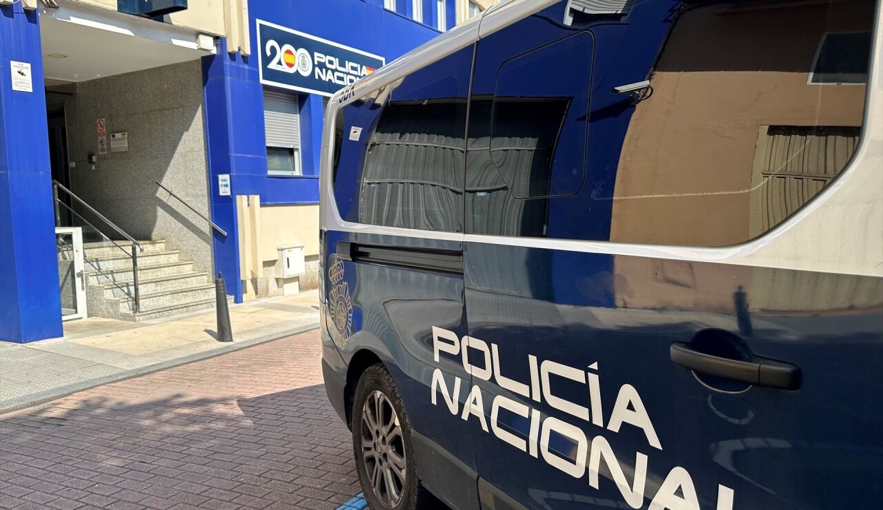 Polic&iacute;a Torrelavega