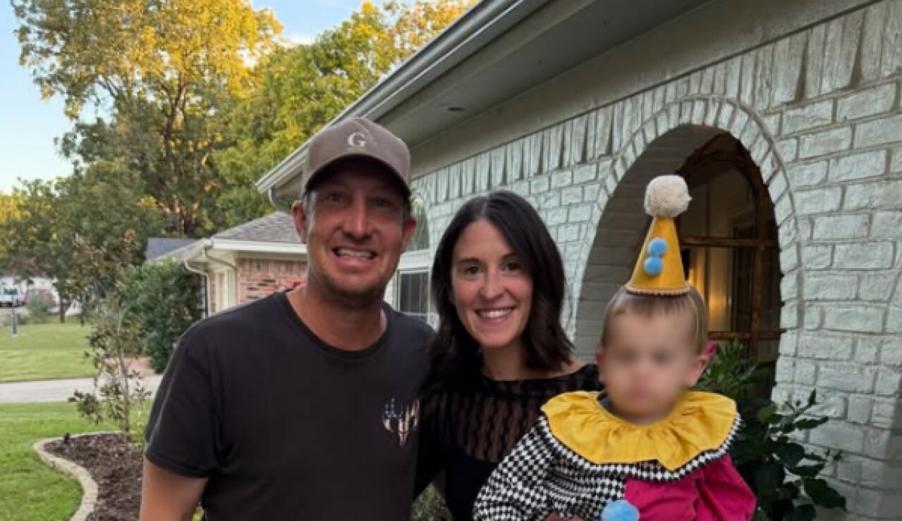 Una influencer de crianza atropella a su hijo de 23 meses con el coche: "El peor d&iacute;a de nuestras vidas"