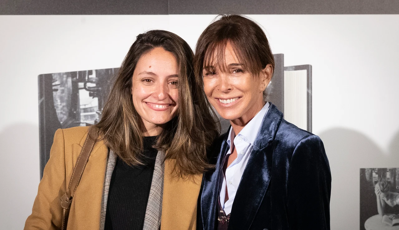 Andrea y su madre Lydia Bosch