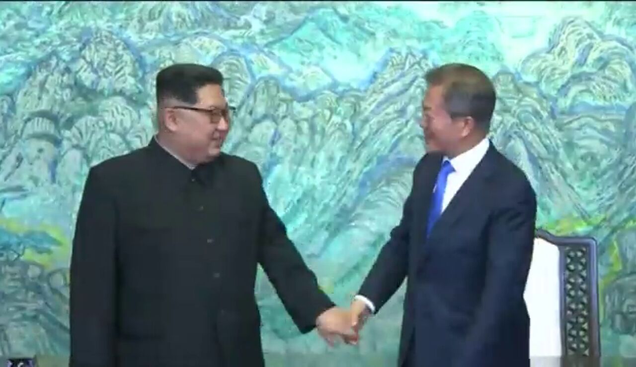 Corea del Sur y Corea del Norte firman acuerdo desnuclearizaci&oacute;n