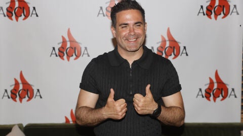 Naím Thomas en el cumpleaños de Nuria Fergó