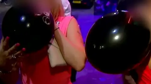 Imagen globo gas de la risa Imagen globo gas de la risa