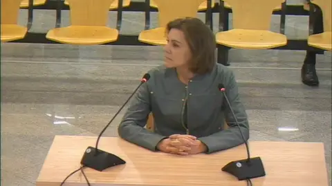 Cospedal niega haber hecho "encargos" a Villarejo cuando era secretaria general del PP Cospedal niega haber hecho "encargos" a Villarejo cuando era secretaria general del PP