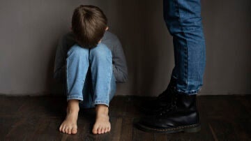 NO PUBLICAR: El suicidio infantil se dispara un 575% tras la pandemia: "Nuestros hijos necesitan interaccionar con la realidad, no solo con el mundo virtual"