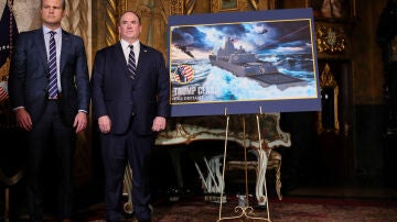 EE.UU destituye al Secretario de Marina en plena crisis del estrecho de Ormuz 