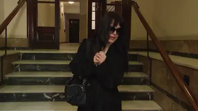 Sara Vega, muy discreta al ser preguntada por cómo está su hermana Paz Vega tras su separación de Orson Salazar Sara Vega, muy discreta al ser preguntada por cómo está su hermana Paz Vega tras su separación de Orson Salazar