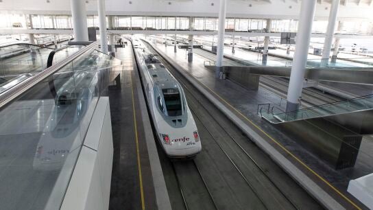 Imagen de archivo de un tren AVE