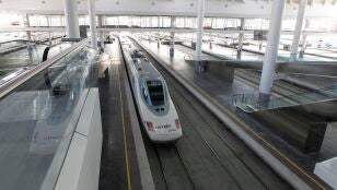 Imagen de archivo de un tren AVE