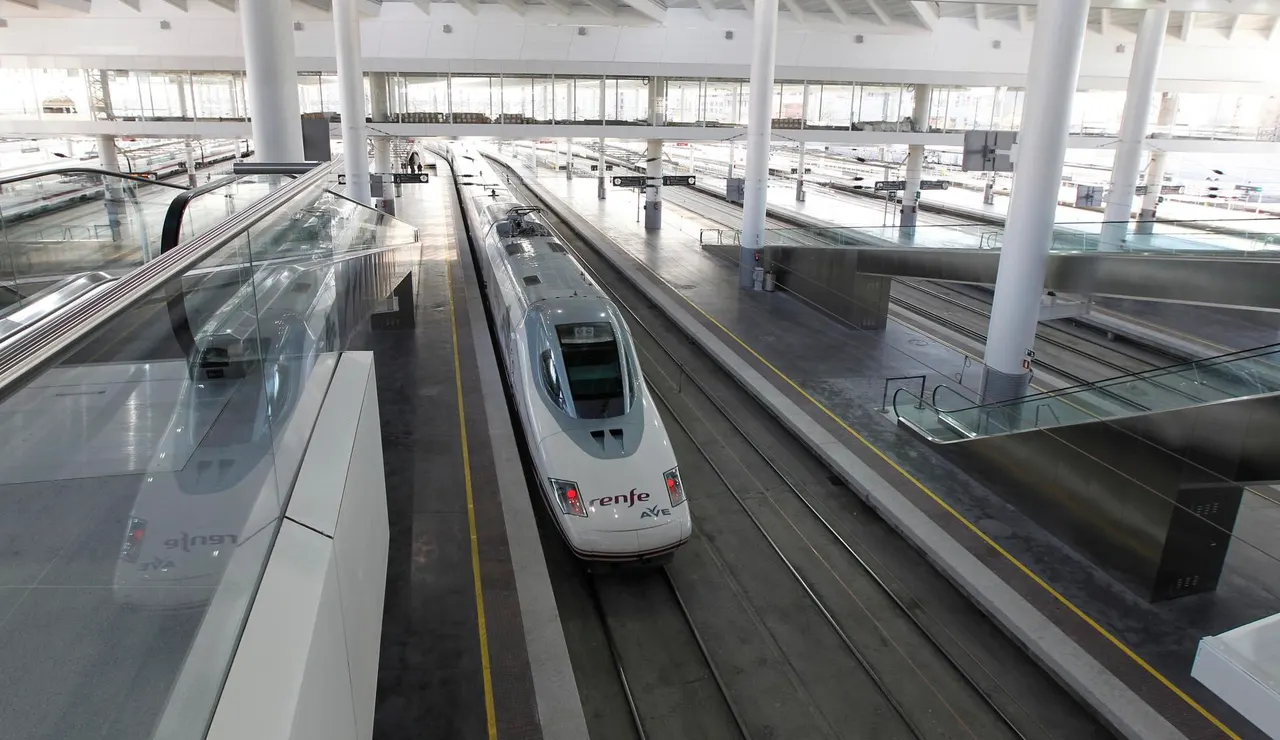 Imagen de archivo de un tren AVE