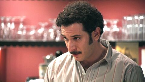 Salva se desahoga con Mabel sobre su pasado y le aconseja que no rompa la relaci&oacute;n con su padre