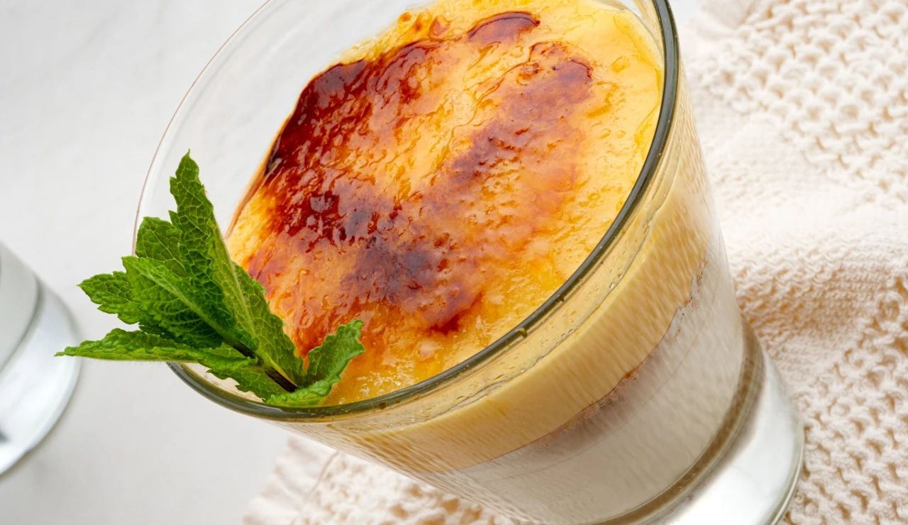 Arguiñano elabora la receta de goxua, un postre de origen alavés que significa 'rico'