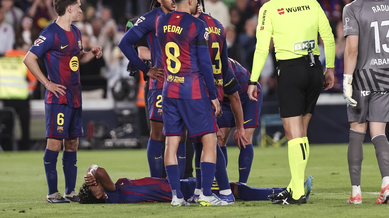 Lamine Yamal sufre una rotura en el bíceps femoral, se pierde el resto de la temporada pero llegará al Mundial Lamine Yamal sufre una rotura en el bíceps femoral, se pierde el resto de la temporada pero llegará al Mundial