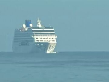 Efem&eacute;rides de hoy 2 de mayo de 2026: Llega a La Habana el buque Adonia