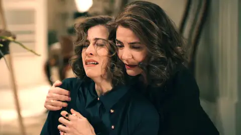 Marta se derrumba y pierde el control Marta se derrumba y pierde el control