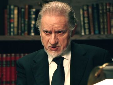 Tasio pide a Dami&aacute;n que readmita a Paula