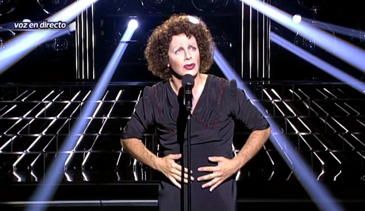 Así fue la imitación que Àngel Llàcer hizo de Édith Piaf en la primera gala de Tu cara me suena de la historia