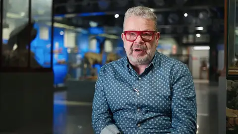 El enfado de Alberto Chicote al descubrir la mentira de Antonio Resines El enfado de Alberto Chicote al descubrir la mentira de Antonio Resines