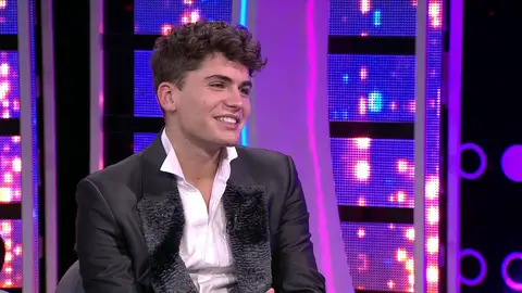 Martín Savi recuerda cuando cantó al papa Francisco y a Maradona: “Es tocar con las manos el Cielo” Martín Savi recuerda cuando cantó al papa Francisco y a Maradona: “Es tocar con las manos el Cielo”