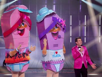 Chanclas, m&aacute;scara de Mask Singer