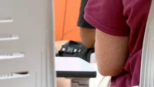 Cierran por sorpresa una academia de oposiciones y dejan tirados a cientos de estudiantes en Madrid