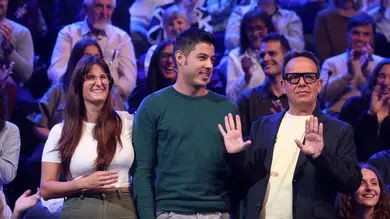 Àngel Llàcer busca novio a Chenoa entre el público de Tu cara me suena: “¡Lo necesita!” Àngel Llàcer busca novio a Chenoa entre el público de Tu cara me suena: “¡Lo necesita!”